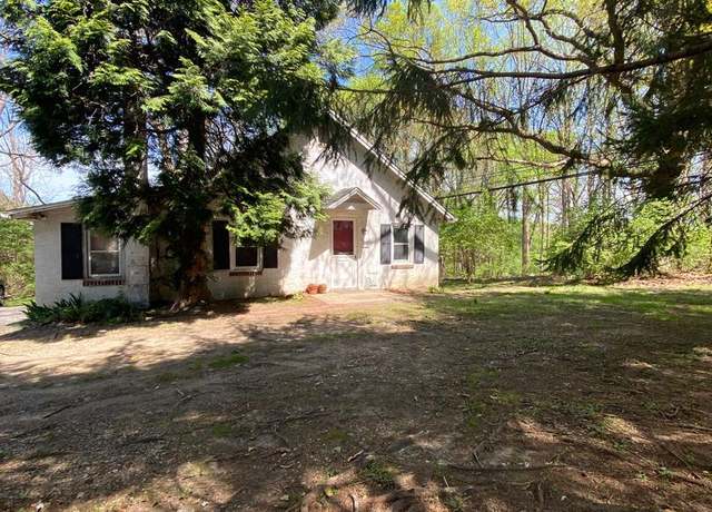Property at 1505 Shadyside Rd, West Chester, PA 19380, 2 beds, 1 bath