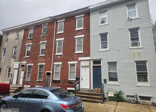 Property at 657 Kohn St, Norristown, PA 19401, 4 beds, 1.5 baths