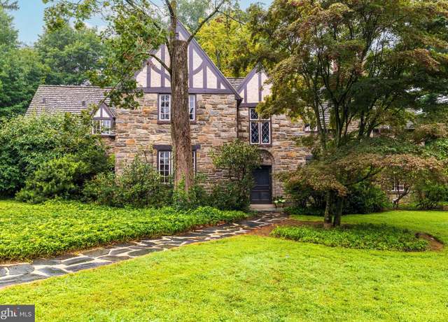 Property at 1356 Barrowdale Rd, Jenkintown, PA 19046, 6 beds, 3.5 baths