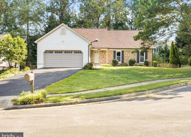 Property at 10909 Clara Barton Ct, Fairfax, VA 22032, 5 beds, 3 baths