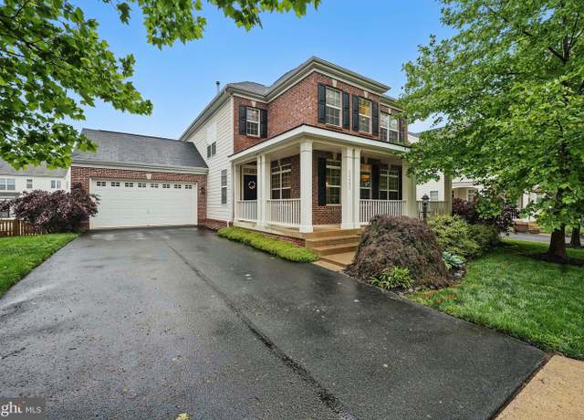 Property at 13551 Elysian Dr, Leesburg, VA 20176, 4 beds, 3.5 baths