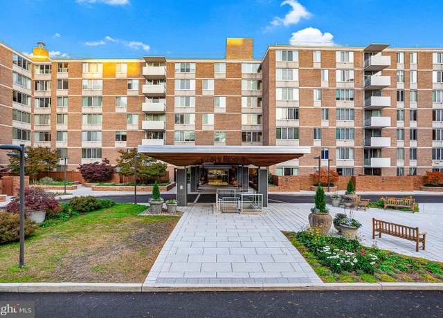 Property at 2939 Van Ness St NW #1144, Washington, DC 20008, 1 bed, 1 bath