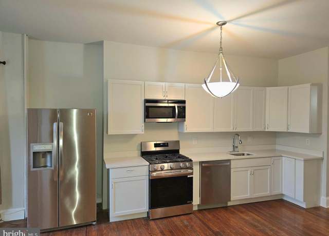 Property at 1519 W Lombard St, Baltimore, MD 21223, 5 beds, 2.5 baths