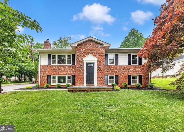 Property at 2100 Curtis Ct, Sykesville, MD 21784, 4 beds, 3 baths
