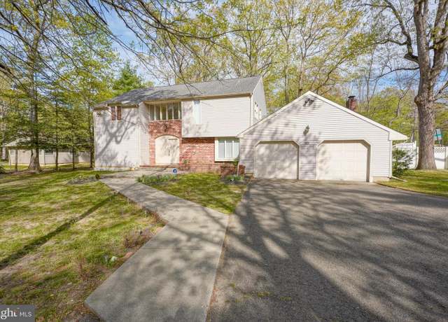 Property at 901 Kresson Rd, Cherry Hill, NJ 08003, 4 beds, 3 baths