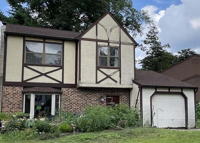 Property at 3422 Palace Ct, Merchantville, NJ 08109, 3 beds, 1.5 baths