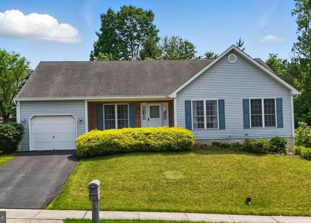 Property at 806 Jackson St, Birdsboro, PA 19508, 3 beds, 2 baths