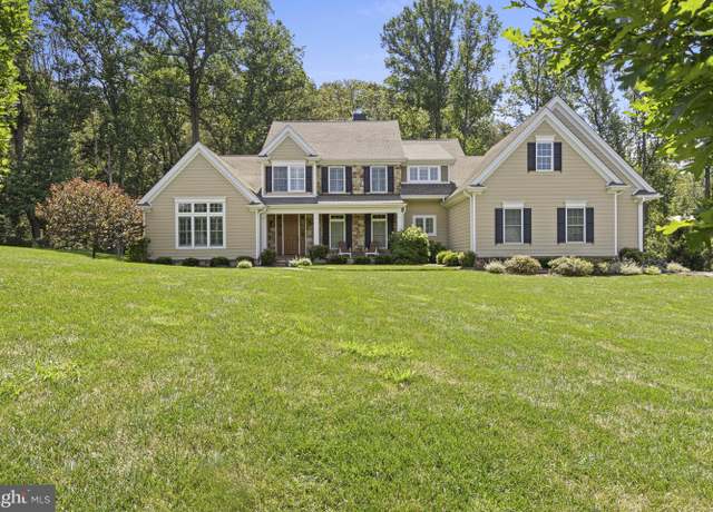 Property at 209 Arrowwood Ln, Chadds Ford, PA 19317, 4 beds, 3.5 baths