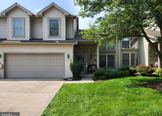 Property at 7 Creekview Dr, Middletown, PA 17057, 3 beds, 2.5 baths