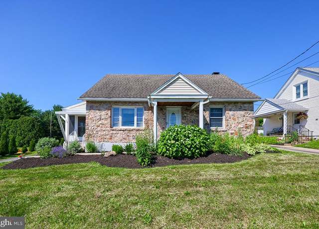 Property at 5146 Vera Cruz Rd, Emmaus, PA 18049, 3 beds, 2.5 baths