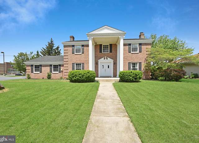 Property at 1003 E Cherry St, Palmyra, PA 17078, 4 beds, 2.5 baths