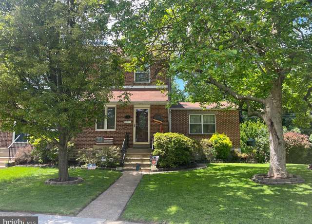Property at 514 Overlook Rd, Philadelphia, PA 19128, 3 beds, 2 baths