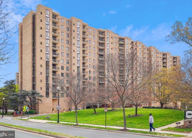 Property at 4500 S Four Mile Run Dr #1016, Arlington, VA 22204, 2 beds, 2 baths