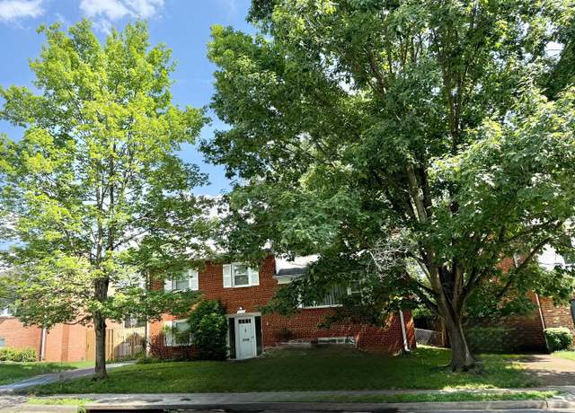 Property at 6412 24th St N, Arlington, VA 22207, 4 beds, 2.5 baths