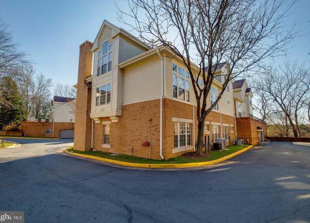 Property at 7033 Haycock Rd #201, Falls Church, VA 22043, 2 beds, 1 bath