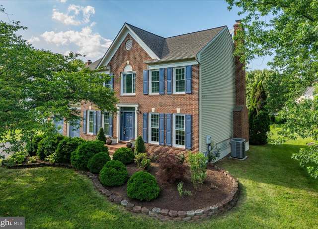 Property at 43586 Osage Ct, Ashburn, VA 20147, 4 beds, 3.5 baths