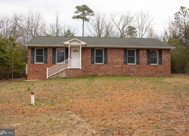 Property at 18448 Three Notch Rd, Lexington Park, MD 20653, 2 beds, 2.5 baths
