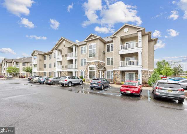 Property at 522 Highland Ests, Clementon, NJ 08021, 1 bed, 1 bath