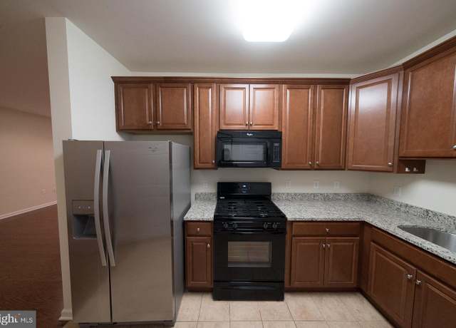 Property at 1115 Halifax Pl, Hamilton, NJ 08619, 2 beds, 2 baths