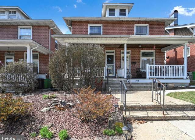 Property at 214 N Waverly St, Reading, PA 19607, 3 beds, 1.5 baths