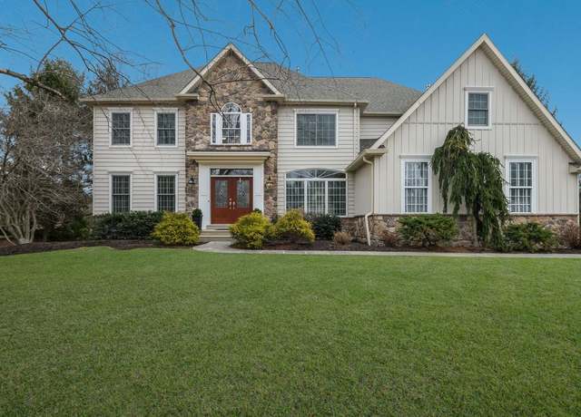 Property at 4896 Gloucester Dr, Doylestown, PA 18902, 5 beds, 3.5 baths