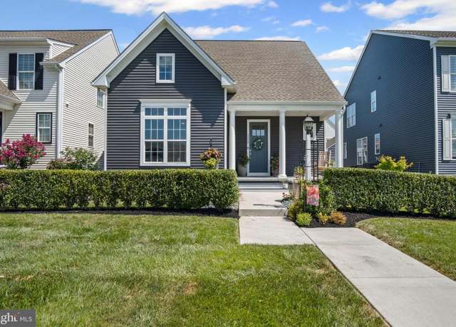 Property at 1338 Sharps Dr, Mechanicsburg, PA 17055, 3 beds, 2.5 baths