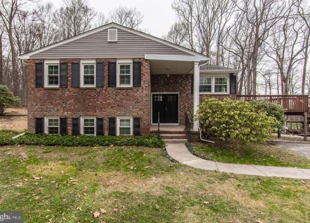 Property at 26 Shamrock Hill Ln, Malvern, PA 19355, 4 beds, 2.5 baths