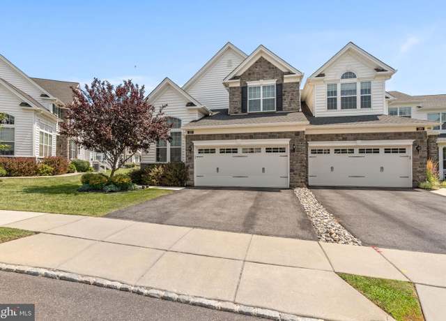 Property at 221 Girard Ave, Newtown Square, PA 19073, 3 beds, 3.5 baths