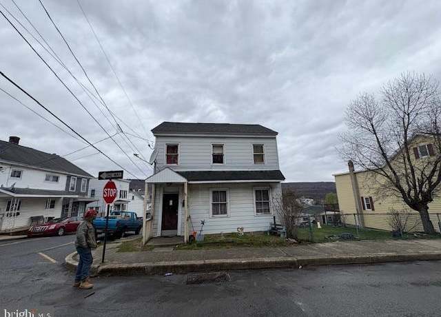 Property at 175 Orwigsburg St, Tamaqua, PA 18252, 3 beds, 1.5 baths