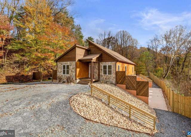 Property at 13298 James Madison Hwy, Palmyra, VA 22963, 4 beds, 3 baths