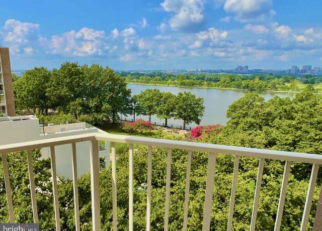 Property at 530 N St SW Unit S809, Washington, DC 20024, 2 beds, 2 baths