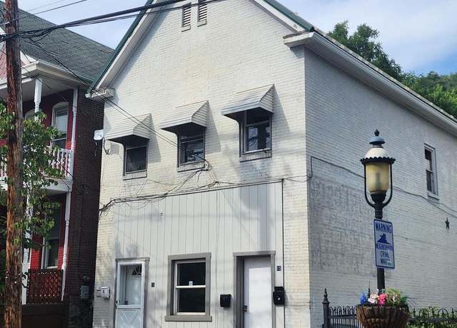 Property at 15 Decatur St, Cumberland, MD 21502, 5 beds