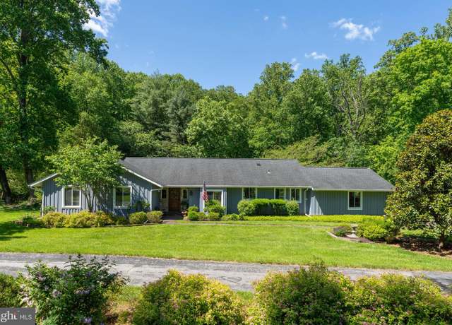 Property at 13928 Green Branch Dr, Phoenix, MD 21131, 4 beds, 3.5 baths