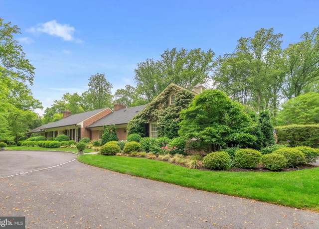 Property at 10900 Pleasant Hill Dr, Potomac, MD 20854, 5 beds, 6 baths