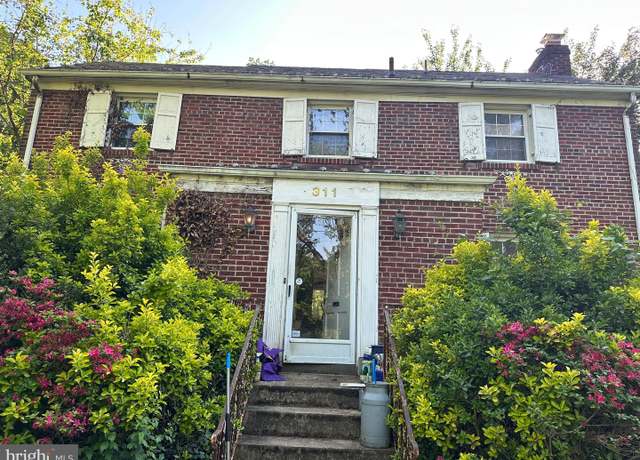 Property at 311 Ellsworth Dr, Silver Spring, MD 20910, 3 beds, 3 baths