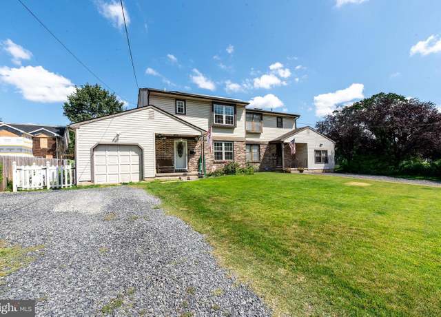 Property at 21 Railroad Ave, Beverly, NJ 08010, 3 beds, 2.5 baths