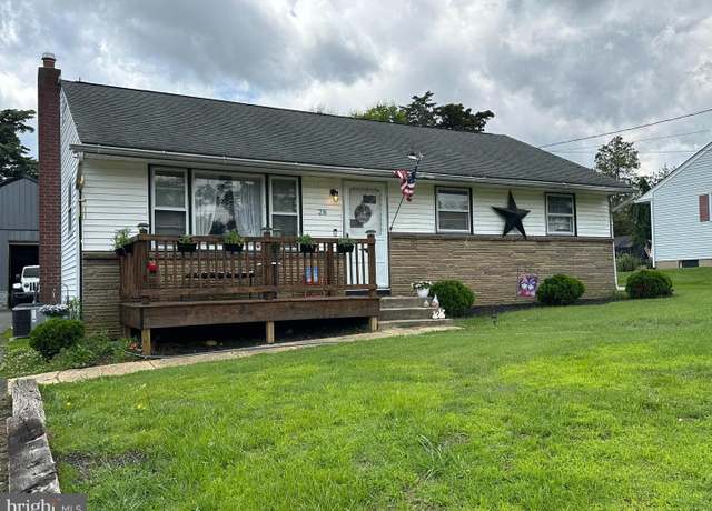Property at 28 Pineview Ter, Bridgeton, NJ 08302, 3 beds, 1 bath