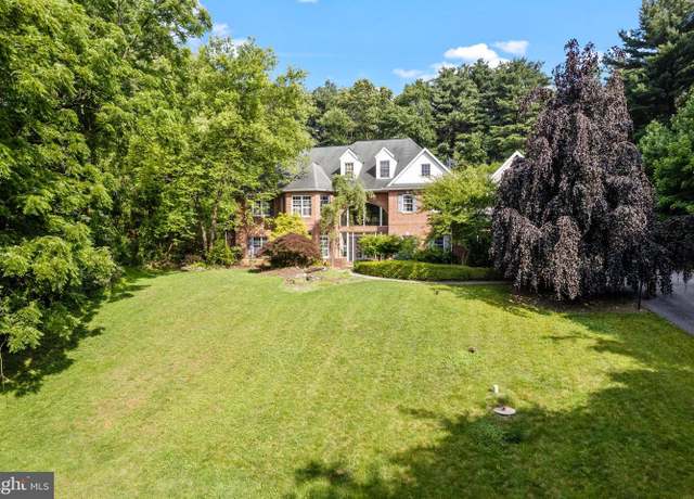 Property at 1238 Hunters Rd, Mohnton, PA 19540, 6 beds, 6.5 baths