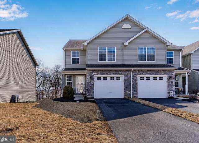 Property at 314 Briar Ridge Cir, Enola, PA 17025, 3 beds, 2.5 baths