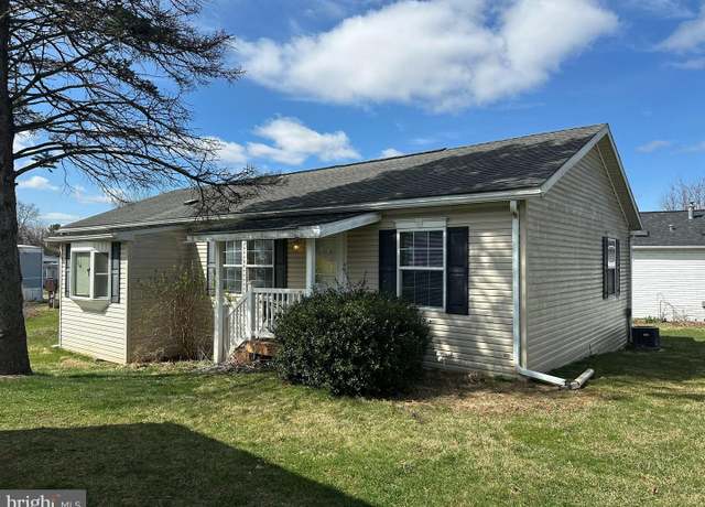 Property at 8737 Breinig Run Cir, Breinigsville, PA 18031, 3 beds, 2 baths