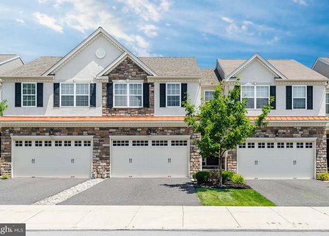 Property at 3509 Lenape Ln, Emmaus, PA 18049, 3 beds, 3 baths