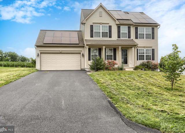Property at 626 N 11th Ave, Lebanon, PA 17046, 3 beds, 2.5 baths