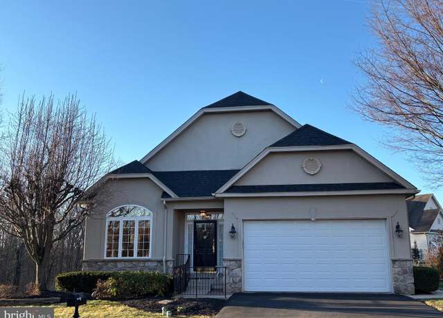 Property at 259 Kingsfield Dr, Souderton, PA 18964, 3 beds, 2 baths
