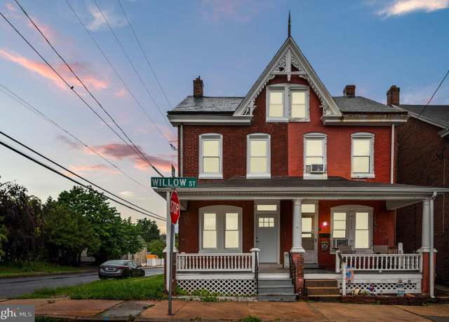 Property at 552 Willow St, Pottstown, PA 19464, 4 beds, 1 bath