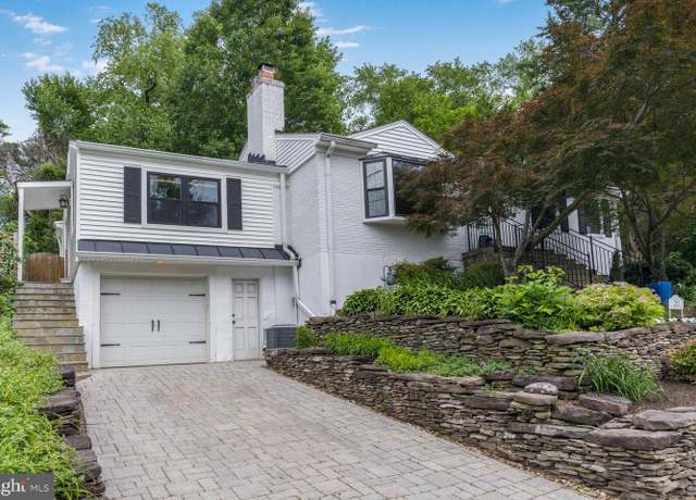 Property at 2901 N Rochester St, Arlington, VA 22213, 4 beds, 3 baths