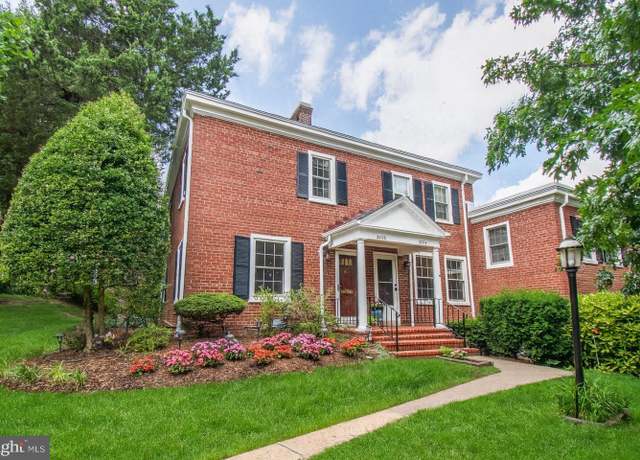 Property at 3206 S Stafford St, Arlington, VA 22206, 2 beds, 2 baths