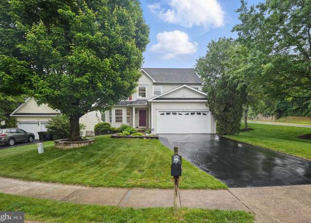 Property at 538 Colony Ct, Warrenton, VA 20186, 3 beds, 3.5 baths