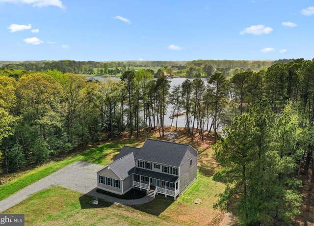 Property at 270 Canvasback Dr, Heathsville, VA 22473, 4 beds, 4 baths