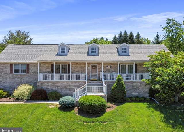 Property at 715 Stonecrest Dr, Woodstock, VA 22664, 3 beds, 2 baths