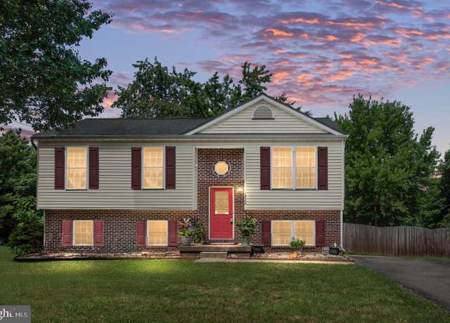 Property at 12004 Falcon Ridge Dr, Fredericksburg, VA 22407, 4 beds, 2 baths